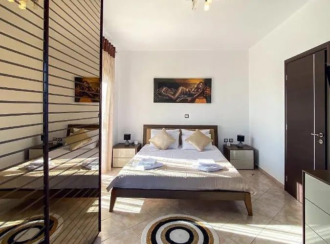 Rosalia House فيلة *