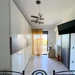 Rosalia House Вилла